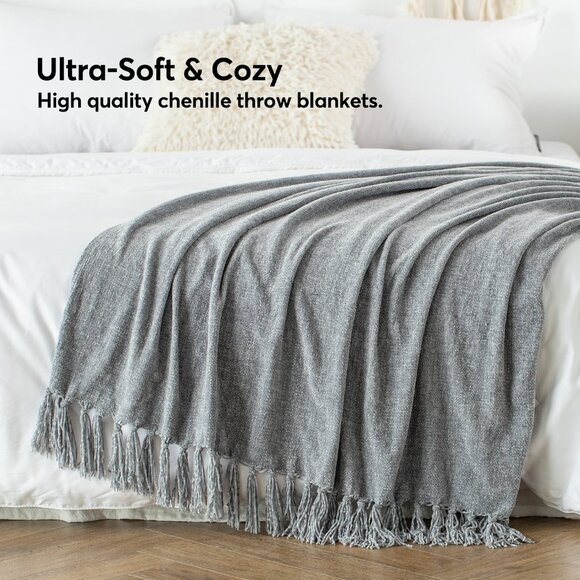 Queen Size Original Condition - Chenille Throw Blankets - Picture 5 of 11